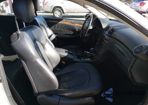 2006 Mercedes-Benz Clk 350 z USA, uszkodzony, nr VIN WDBTJ56H56F180813